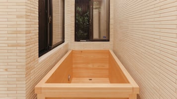 Baignoire relaxante profonde