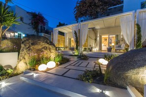 Exterior - Sea Nymphs Suites (Naxos)