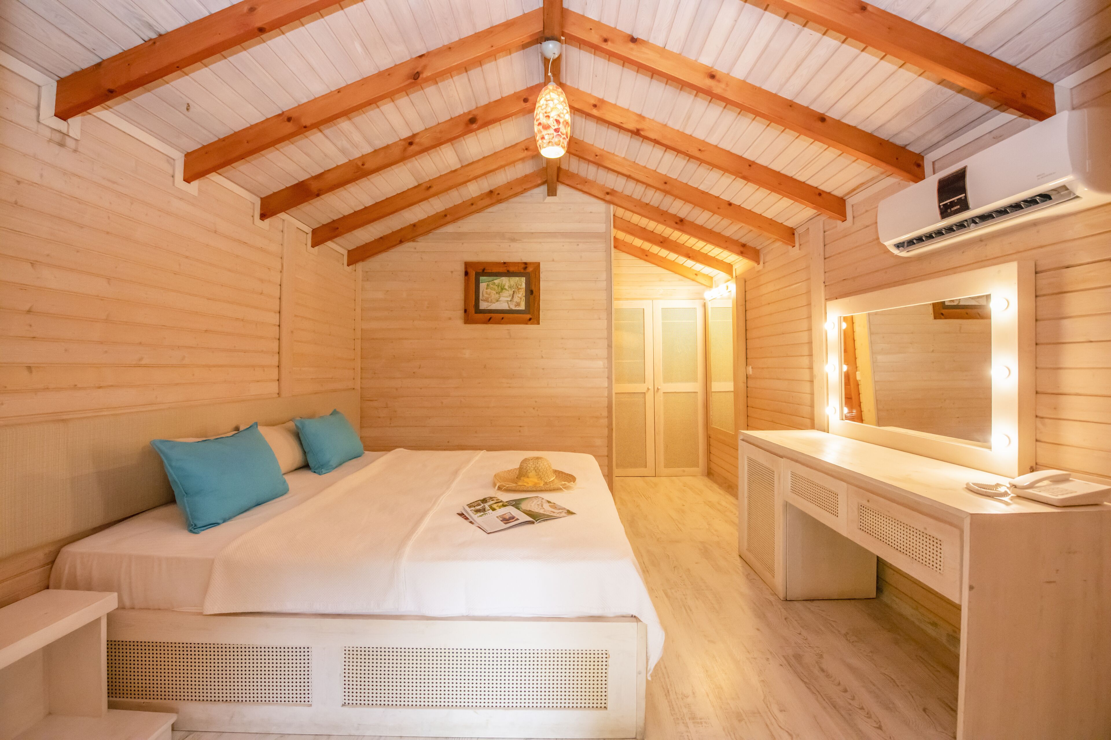 standard bungalow | 2 bedrooms, premium bedding, minibar, in-room safe