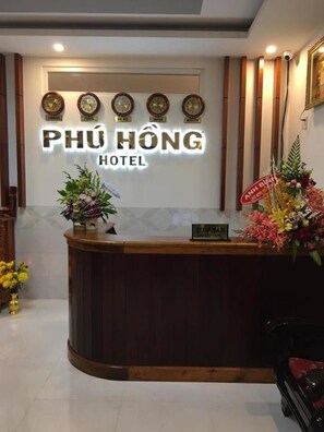 Reception - Phu Hong Hotel (Phu Quoc)