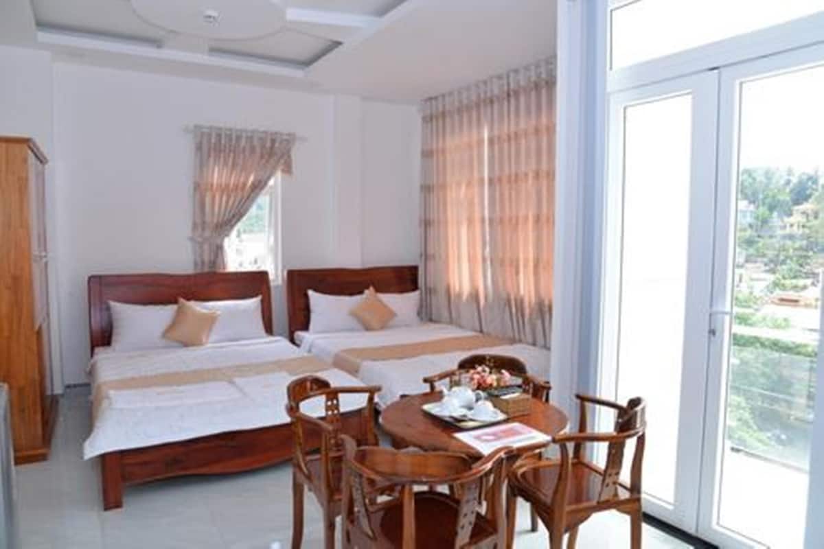 Chambre Familiale | Minibar, bureau, Wi-Fi gratuit