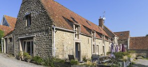 House (La Grange) | Exterior