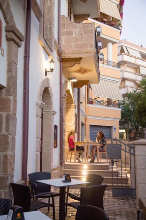 Front of property - Double B - Maison De Charme (Alghero)