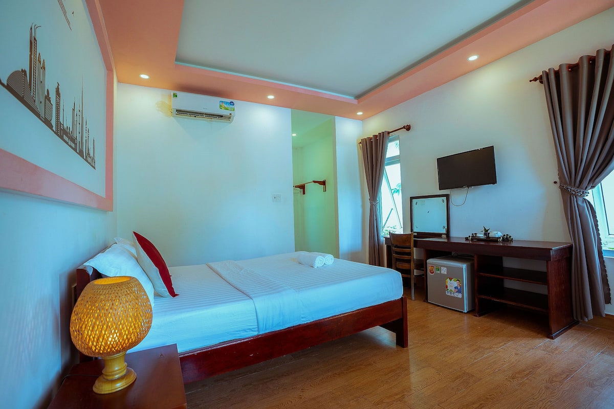 Deluxe Bungalow, Pool View