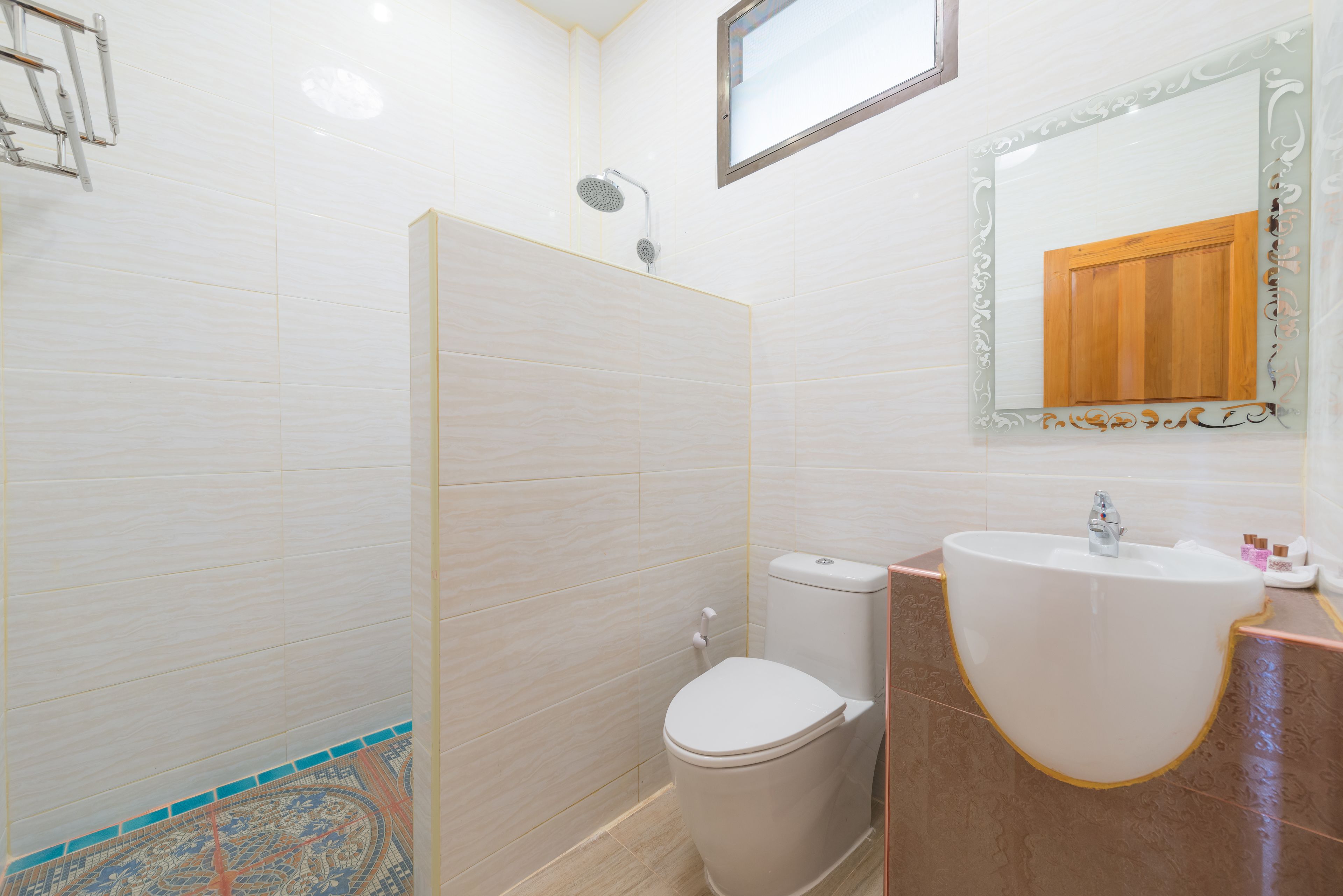 deluxe double room | bathroom | shower, free toiletries, hair dryer, dressing gowns