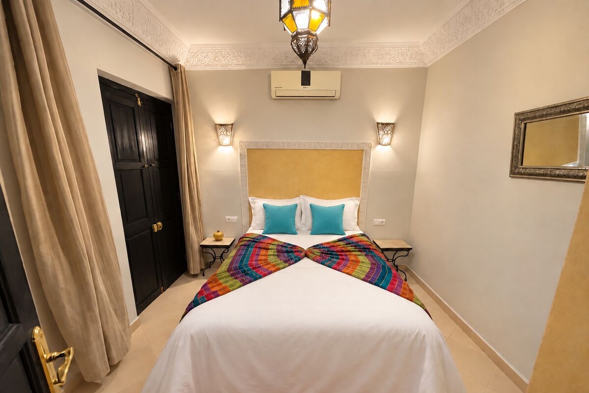 Double Room (Medina) | Blackout drapes, iron/ironing board (on request), WiFi (free)