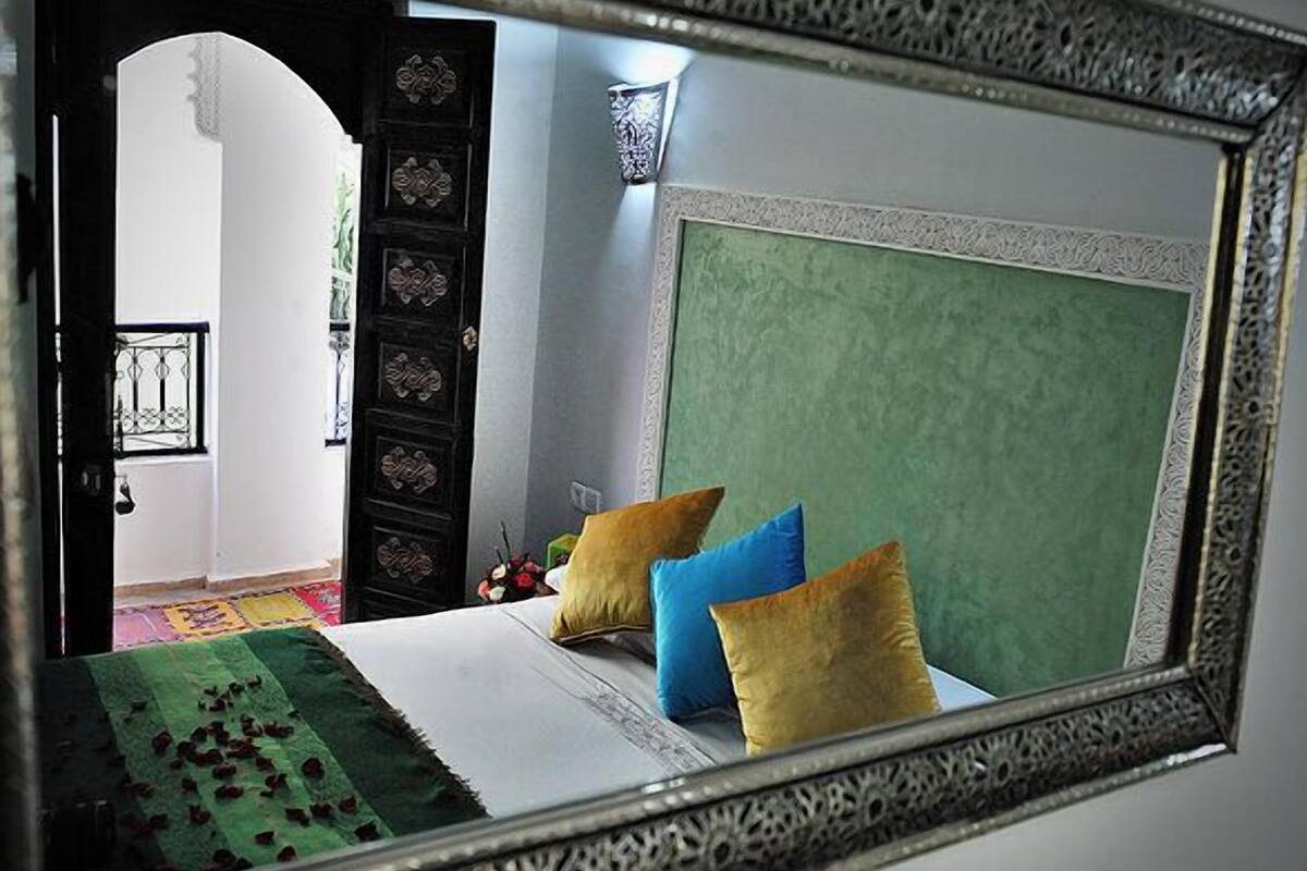 Double Room (Menara) | Blackout drapes, iron/ironing board (on request), WiFi (free)