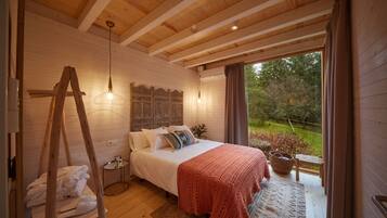 Cabaña de las Azaleas | 1 dormitorio, ropa de cama de alta calidad, decoración individual
