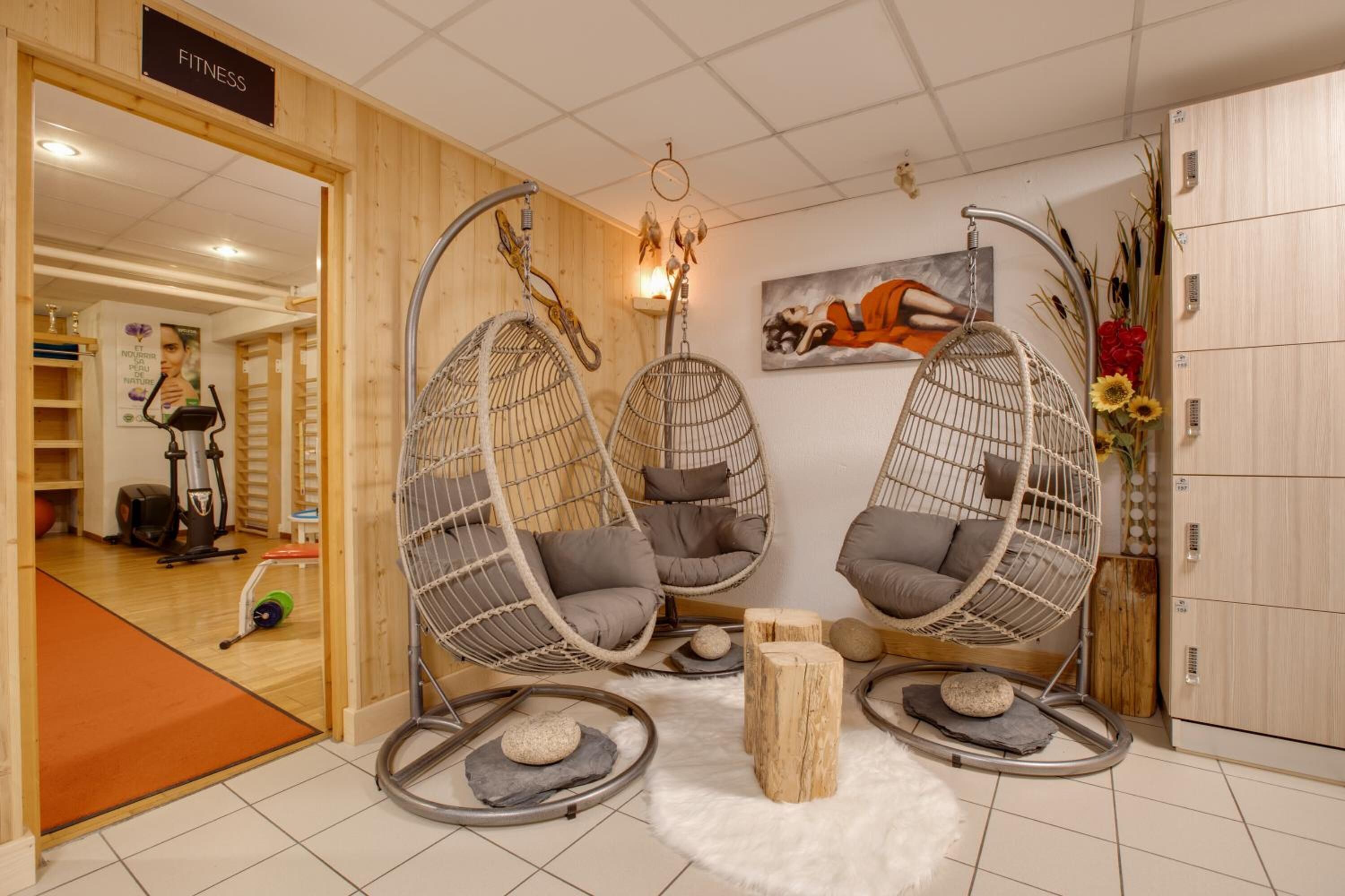 couples treatment room(s), massages