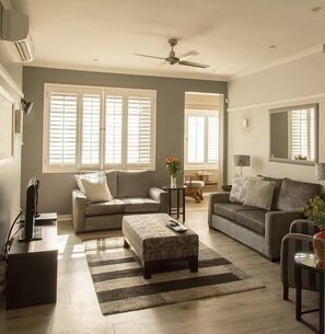 Keswick | Living area | TV - Keswick (Durban)