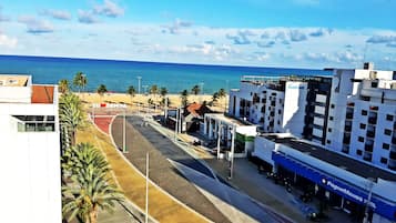 Vista para praia/oceano