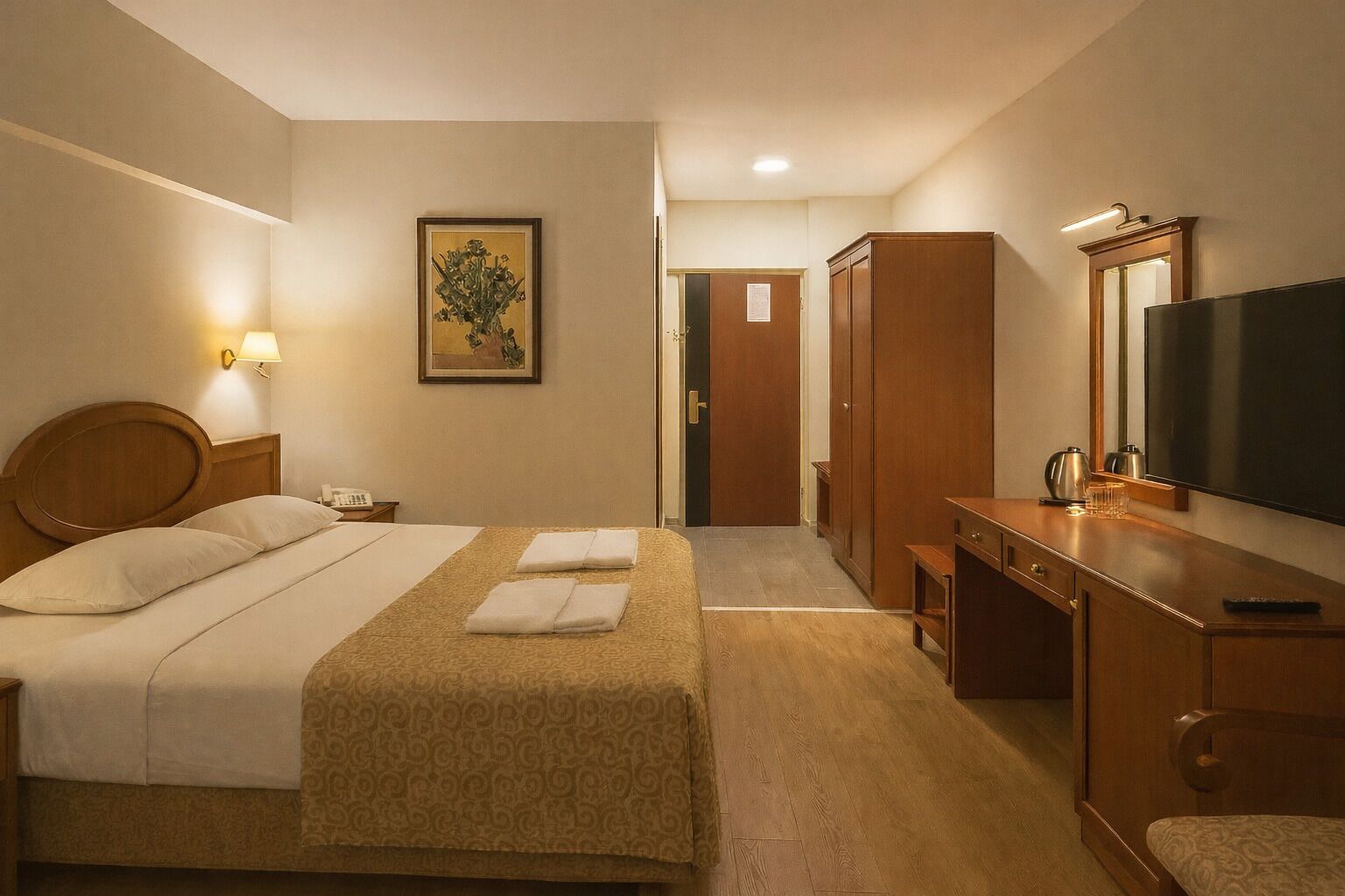 Premium bedding, minibar, in-room safe, desk