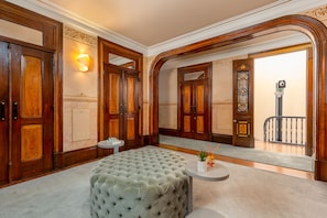 Interior detail - YOUROPO - Bolhão (Porto)