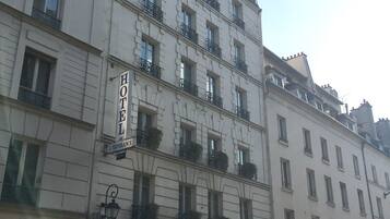 Façade de lâhĂ©bergement