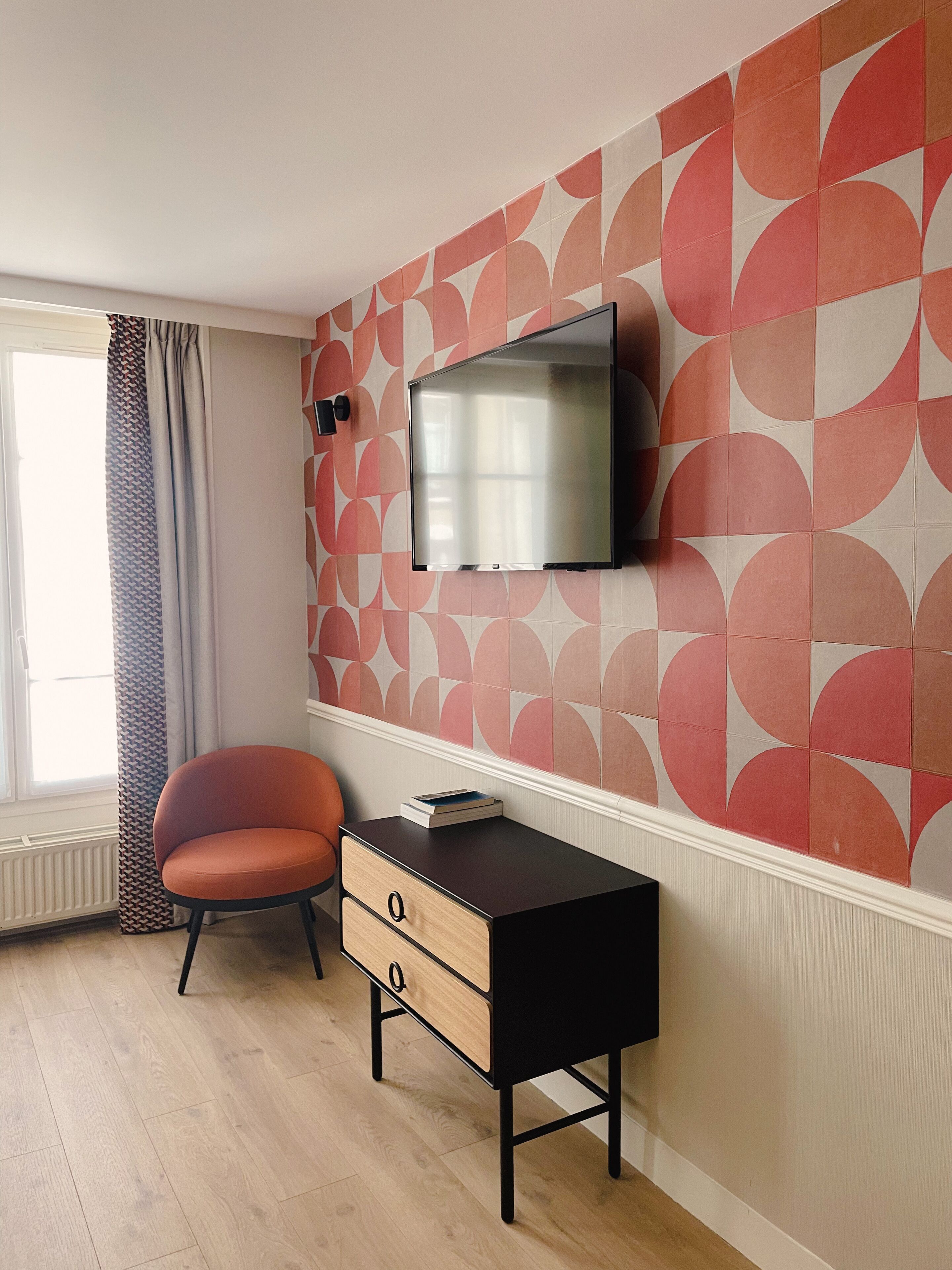 superior double room | 1 bedroom, premium bedding, in-room safe, desk