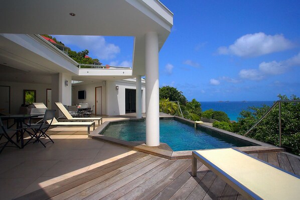 Familienvilla, 3 Schlafzimmer, Meerblick | Außenpool