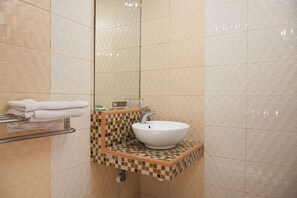 Double Room | Bathroom