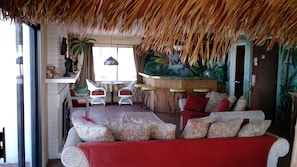 Polynesian | Iron/ironing board, free WiFi - Poco Cielo Hotel (Playas de Rosarito)