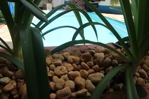 Outdoor pool - Pousada Villa Real (Sabara)