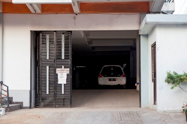 免费自助停车