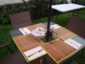 Outdoor dining