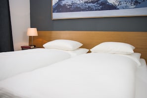 Premium bedding, individually decorated, individually furnished - Piltriquitron Lodging St. Anton am Arlberg (Sankt Anton am Arlberg)