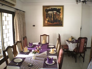 Lunch and dinner served - Lavender Lodge Hotel (Accra)