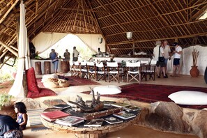 Lobby sitting area - H12 Kipalo Hills (Tsavo)