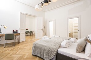 1 bedroom, individually decorated, individually furnished, desk - Senator Suite Stephansplatz by Welcome2Vienna (Vienna)