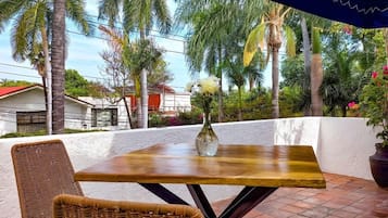 HABITACION JR. SUTE | Terrace/patio