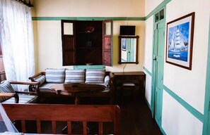 Appartement, 2 chambres | Salle de séjour