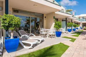 Quarto casal superior | Terraço/pátio