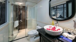 Bathroom - Hanoi Topaz (Hanoi)