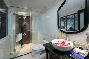 Bathroom - Hanoi Topaz (Hanoi)