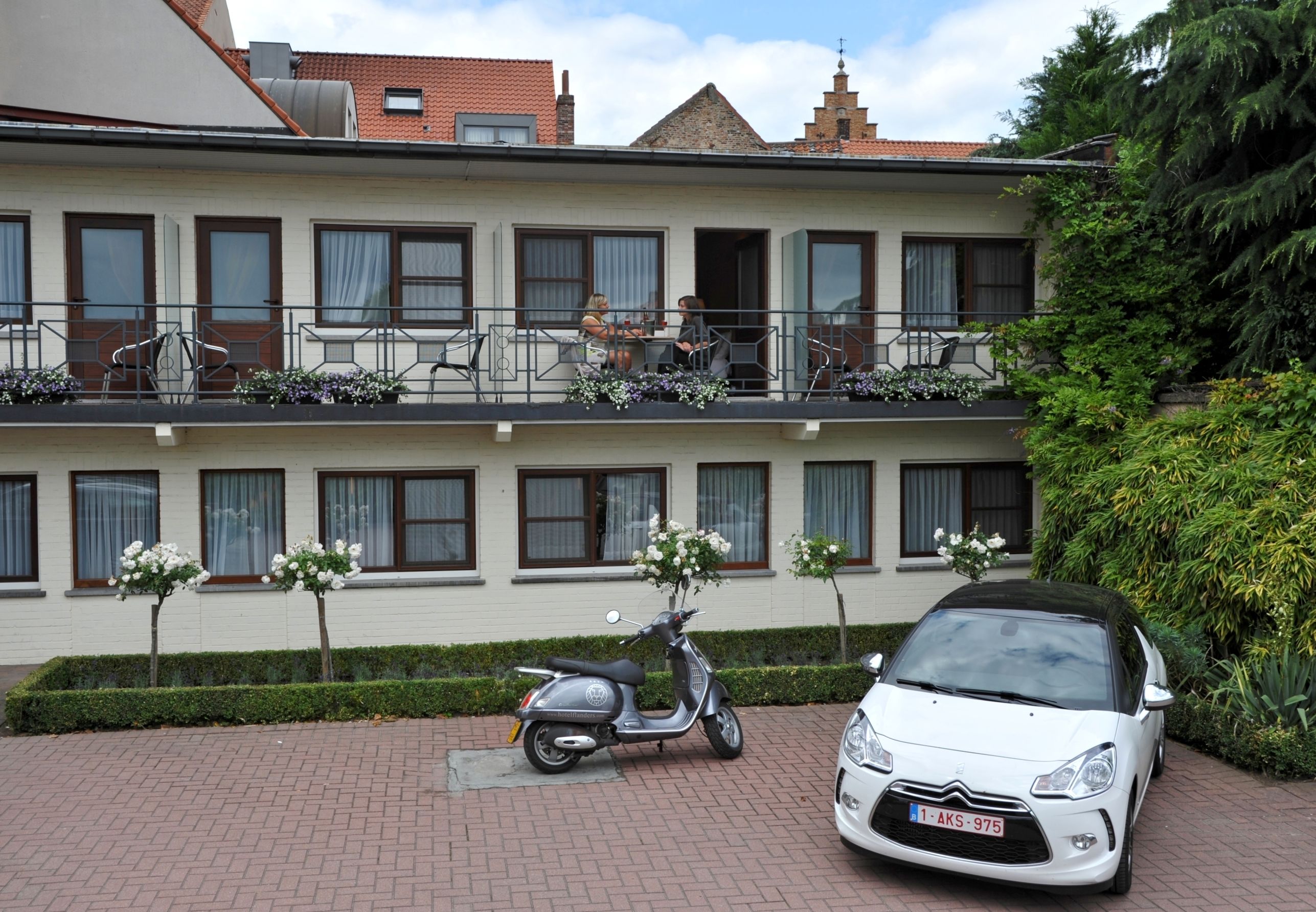 self-parking (surcharge) 22 per night