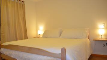 In-room safe, iron/ironing board, free WiFi, bed sheets