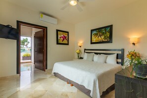 Superior Room | Free wired Internet - Villa Palmeras (Cancun)