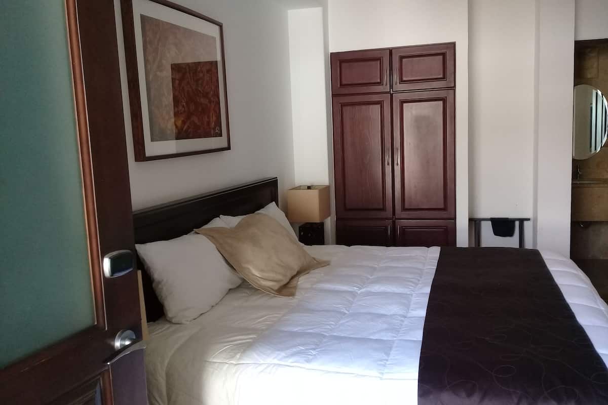 Ropa de cama de alta calidad y cubrecamas
