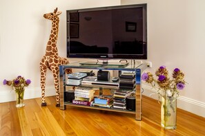 Cottage, 3 Bedrooms | Room amenity - Lochnagar Barossa - Adults Only (Tanunda)