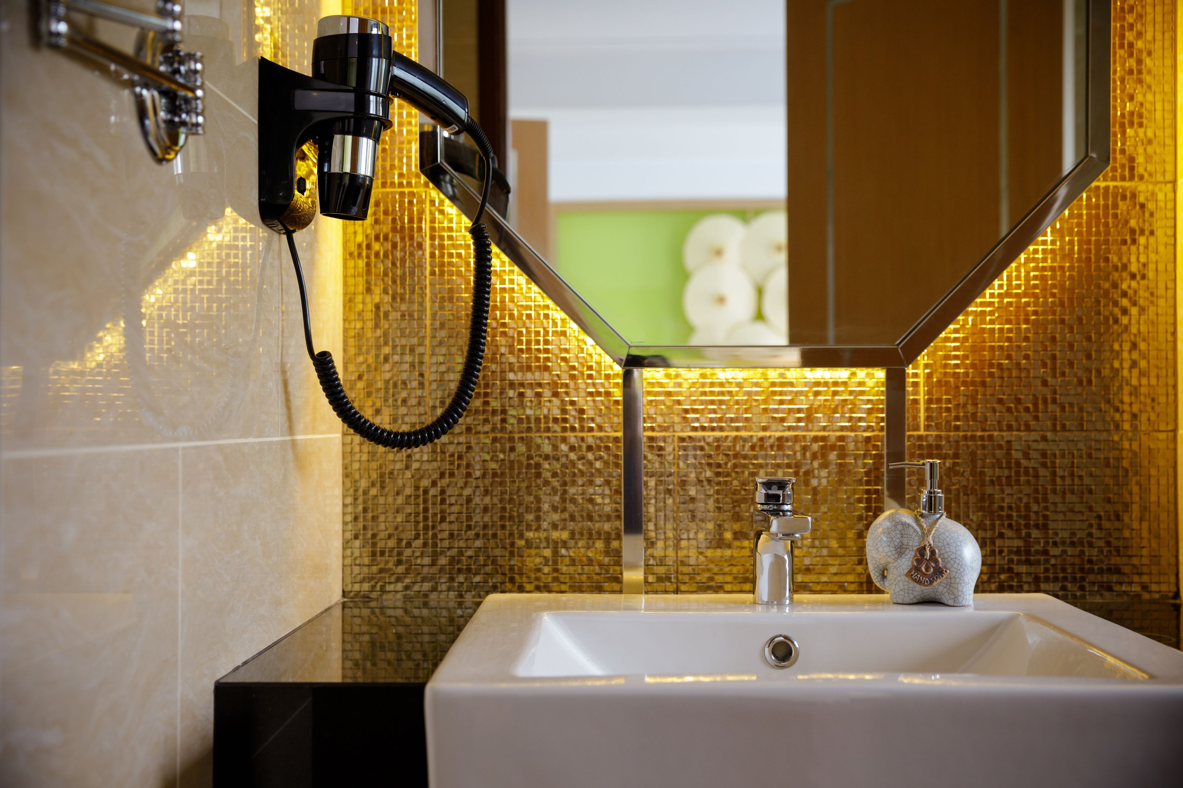 free toiletries, hair dryer, bathrobes, slippers