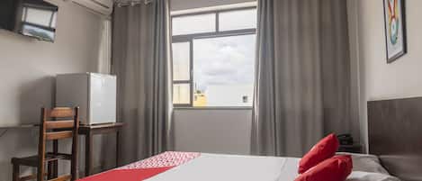 Double Room | Iron/ironing board, free WiFi