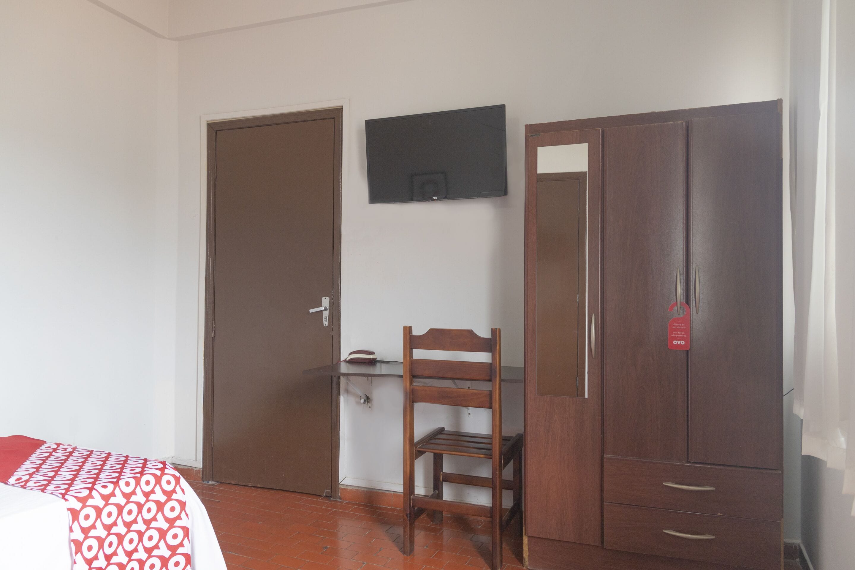 single room | iron/ironing board, free wifi