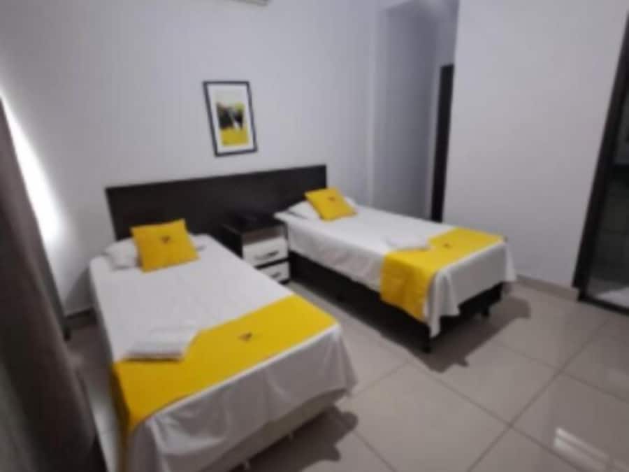 Twin Room | Iron/ironing board, free WiFi