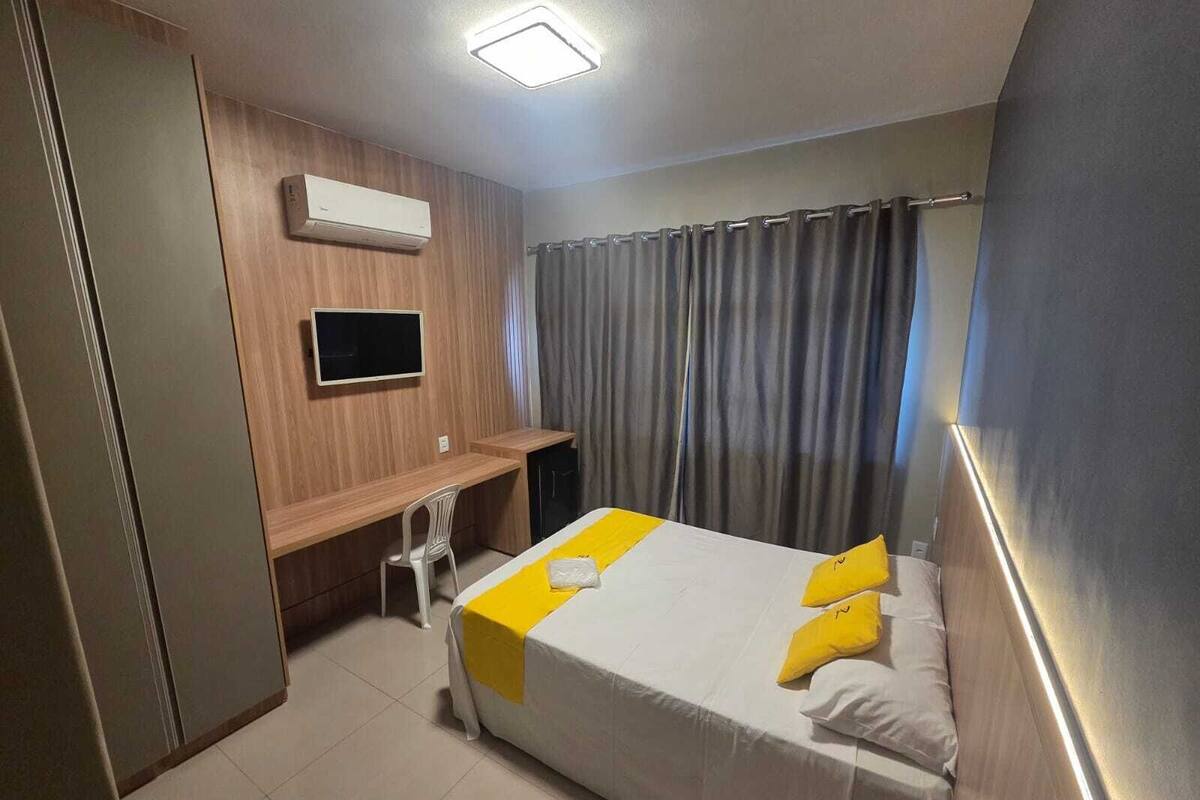 Comfort Twin Room | Iron/ironing board (on request), WiFi (free)