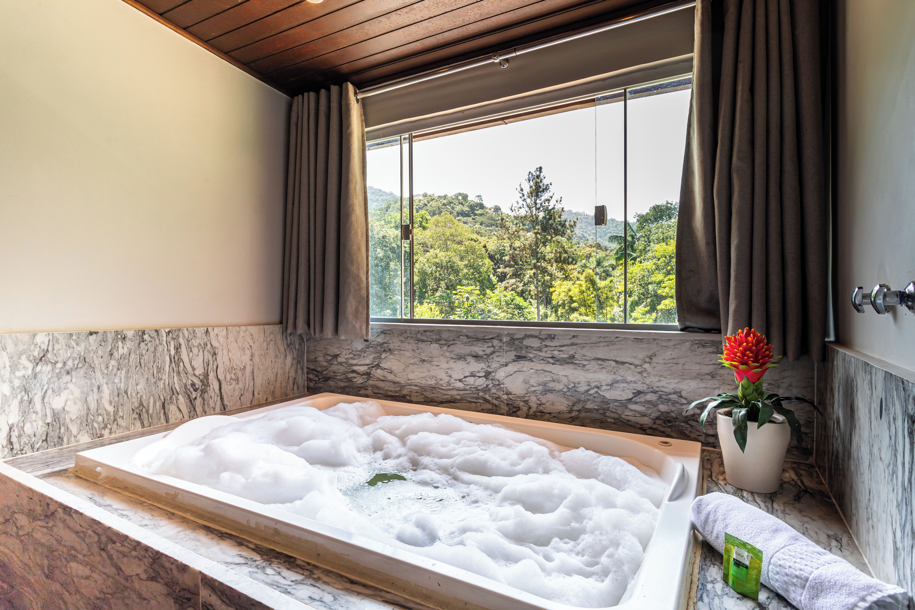 Dobbelt- eller tomannsrom – deluxe, 1 soverom | Minibar, wi-fi (inkludert) og sengetøy