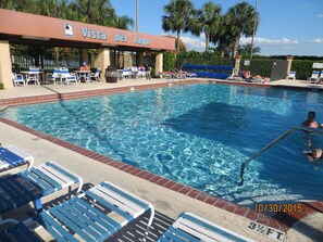 Outdoor pool, a heated pool - Holiday home winter / summer (Winter Garden)