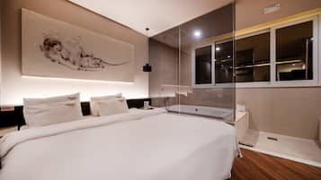 Habitación Deluxe con 2 camas individuales | Ropa de cama de alta calidad y decoración individual