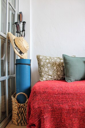 1 habitación, escritorio, tabla de planchar con plancha y wifi gratis 