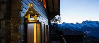 Mooie en comfortabele vakantiewoning in La Tzoumaz, 4 Vallees, Zwitserland voor 10 personen