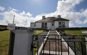 Exterior - A Perfect Base For Exploring Skye And The Cuillin (Inverness)